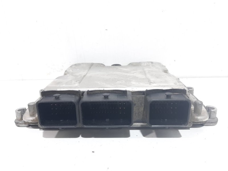 Recambio de centralita motor uce para citroën c8 2.0 hdi sx referencia OEM IAM 0281011334  