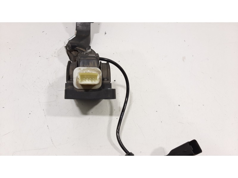 Recambio de pedal acelerador para citroën c4 berlina vtr plus referencia OEM IAM 9650889180  
