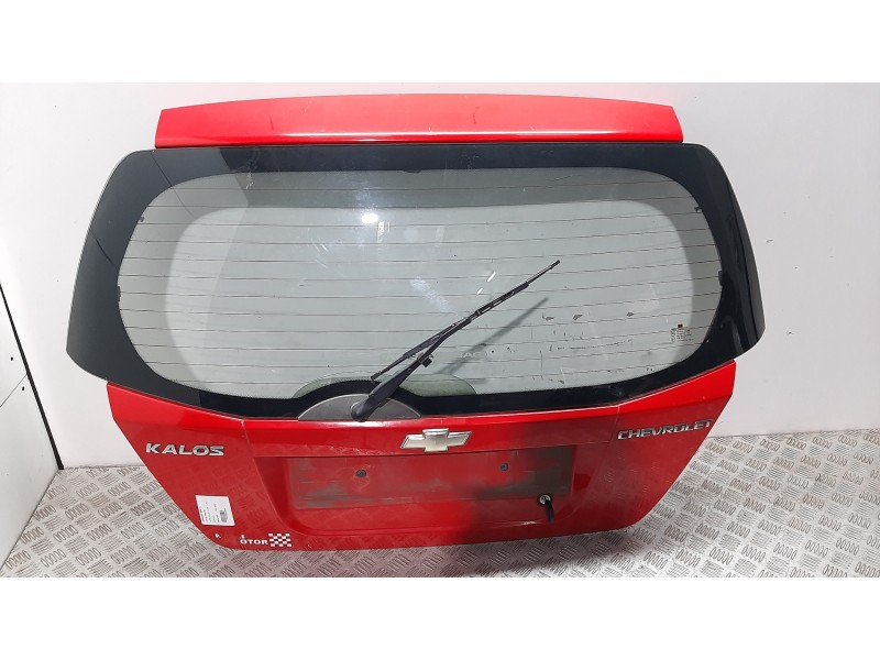 Recambio de porton trasero para chevrolet kalos 1.2 s (d/a) referencia OEM IAM 96476670 ROJO 