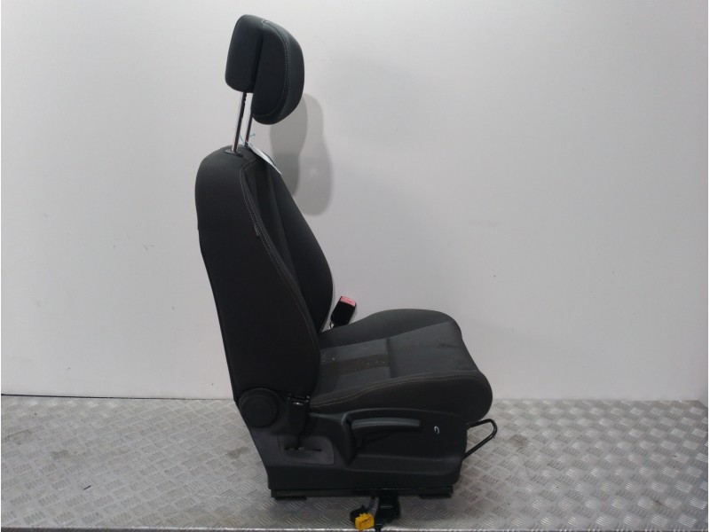 Recambio de asiento delantero derecho para renault megane iii berlina 5 p expression referencia OEM IAM   