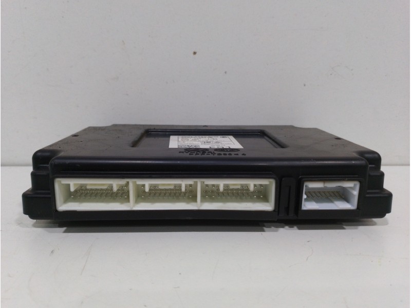 Recambio de modulo electronico para hyundai kona essence 2wd referencia OEM IAM 954A0J9510  