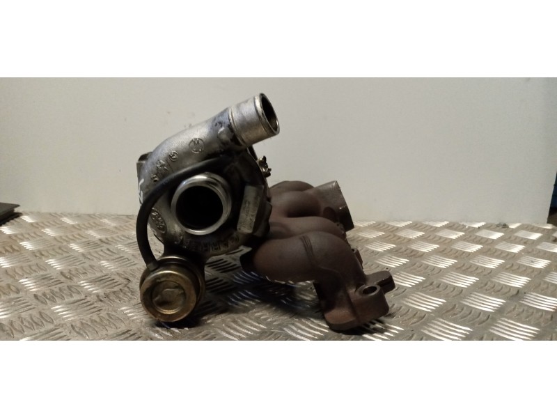 Recambio de turbocompresor para ford mondeo berlina (ge) ambiente referencia OEM IAM 137Q6Y682AF  