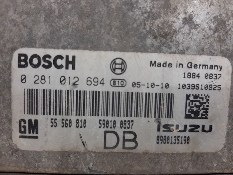 Recambio de centralita motor uce para opel astra h berlina cosmo referencia OEM IAM 0281012694 55560810 