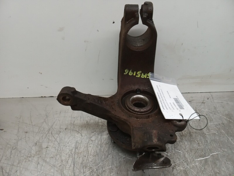 Recambio de mangueta delantera izquierda para ford focus c-max (cap) ambiente (d) referencia OEM IAM 1420863  