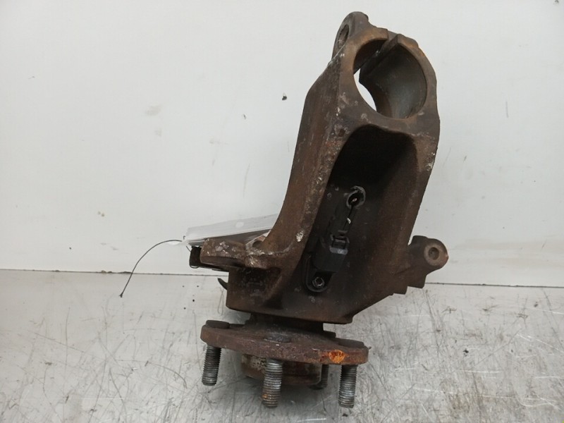 Recambio de mangueta delantera izquierda para ford focus c-max (cap) ambiente (d) referencia OEM IAM 1420863  