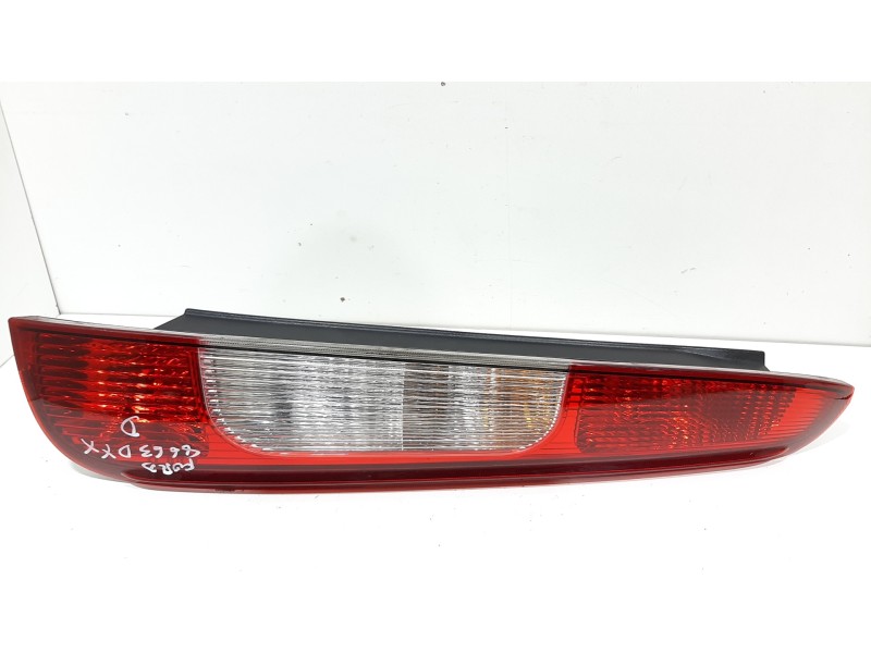 Recambio de piloto trasero derecho para ford focus c-max (cap) ambiente (d) referencia OEM IAM 1347454  