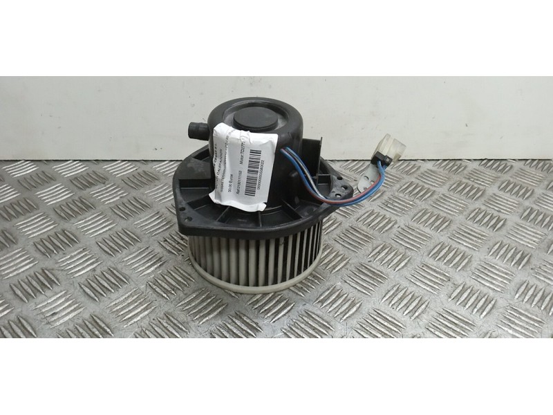 Recambio de motor calefaccion para nissan terrano/terrano.ii (r20) se (5-ptas.) referencia OEM IAM 0130111153  