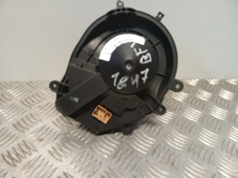 Recambio de motor calefaccion para volkswagen passat berlina (3b3) comfortline referencia OEM IAM 741321333F  