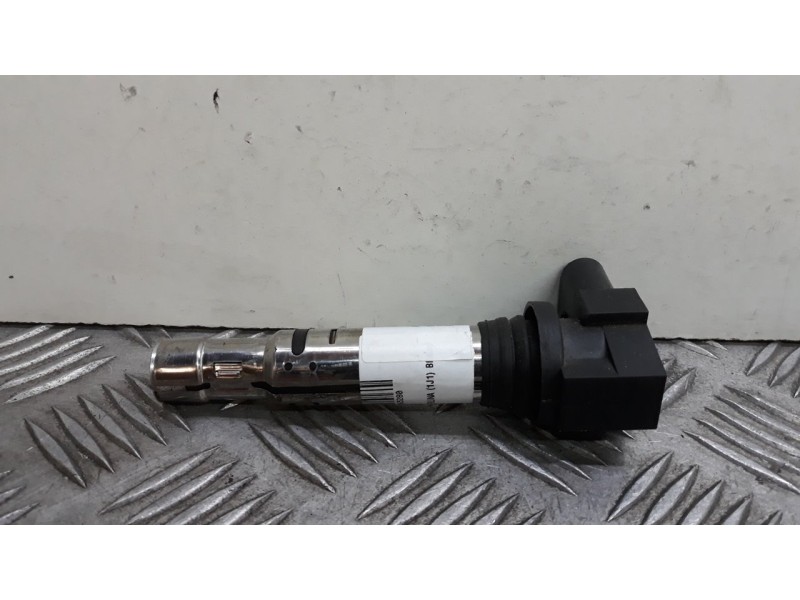 Recambio de bobina encendido para volkswagen golf iv berlina (1j1) básico referencia OEM IAM 036905715E  
