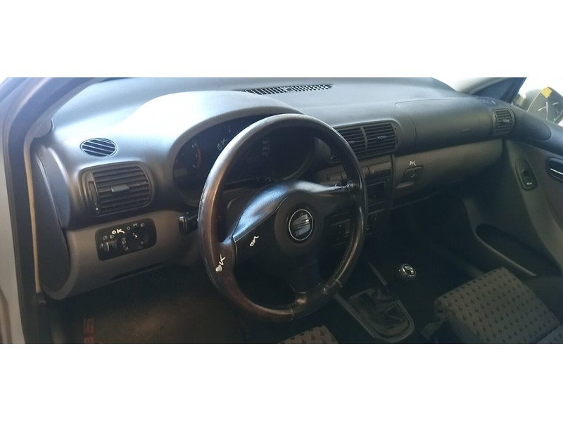 seat leon (1m1) del año 2001