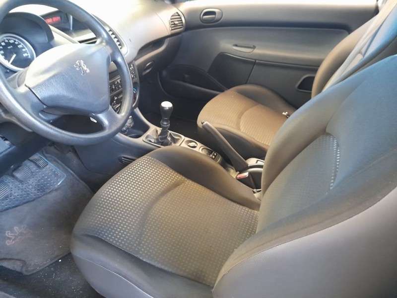 peugeot 206+ del año 2011
