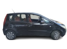 mitsubishi colt berlina 5 (z30a) del año 2005 2
