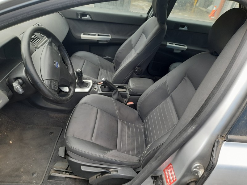 volvo s40 berlina del año 2004 volvo s40 berlina del año 2004