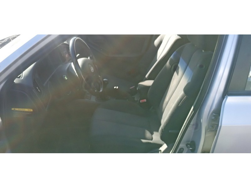 hyundai elantra (xd) del año 2004 hyundai elantra (xd) del año 2004
