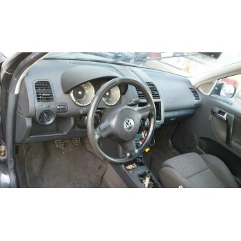 VOLKSWAGEN POLO BERLINA (6N2)