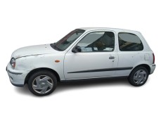 nissan micra (k11) del año 2001 2