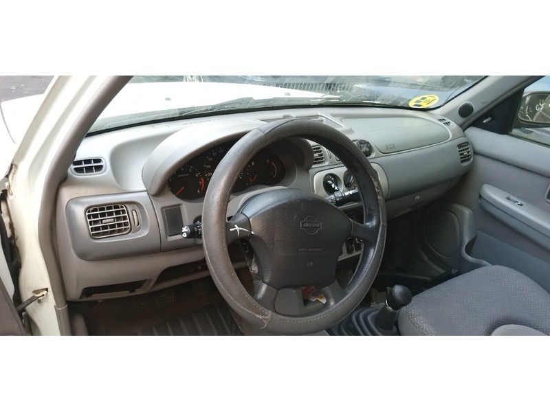 nissan micra (k11) del año 2001 nissan micra (k11) del año 2001