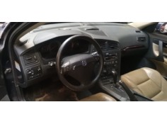 volvo s60 berlina del año 2004 2