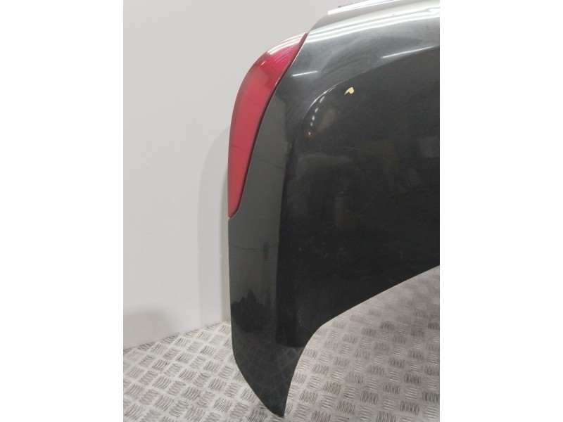 Recambio de tapa maletero para opel astra h berlina cosmo referencia OEM IAM 93187690  NEGRO