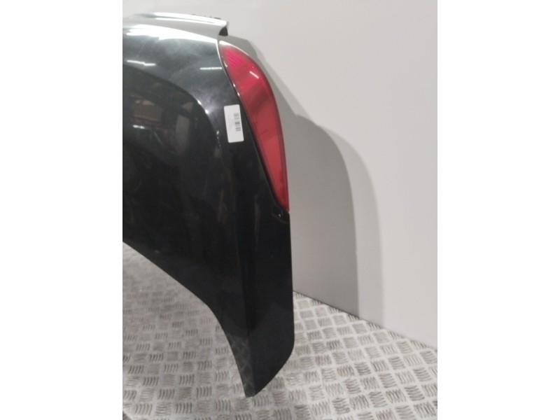 Recambio de tapa maletero para opel astra h berlina cosmo referencia OEM IAM 93187690  NEGRO