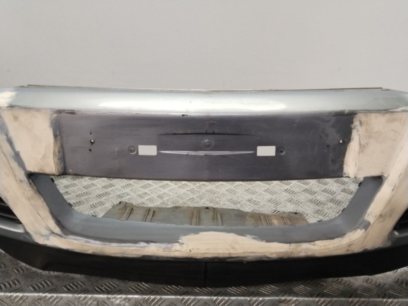 Recambio de paragolpes delantero para opel astra h berlina enjoy referencia OEM IAM 24460258  PLATA