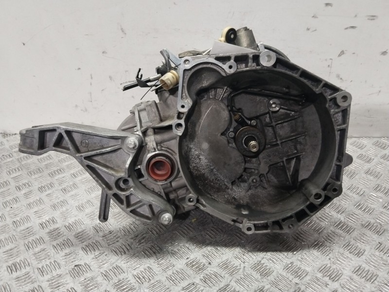 Recambio de caja cambios para opel vectra c berlina elegance referencia OEM IAM M32019D1  