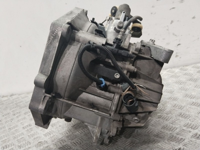 Recambio de caja cambios para opel vectra c berlina elegance referencia OEM IAM M32019D1  