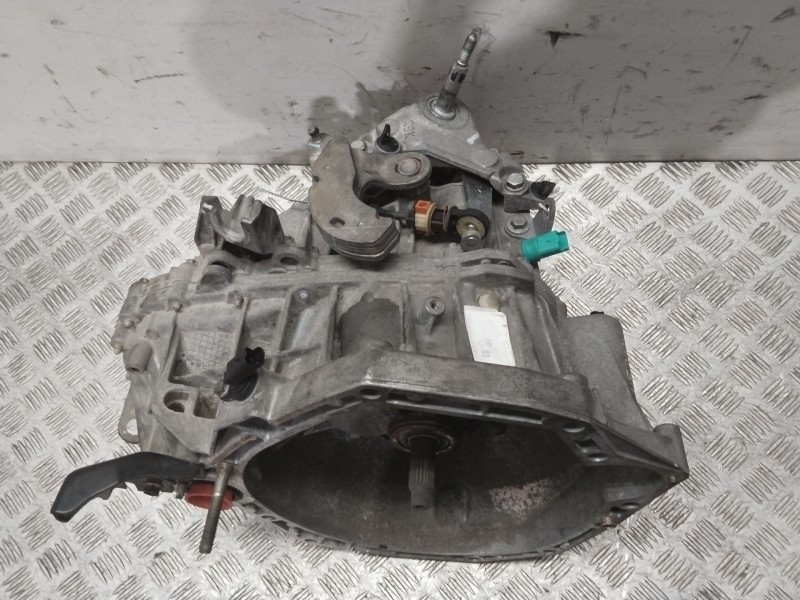 Recambio de caja cambios para renault scenic ii grand confort dynamique referencia OEM IAM TL4610186  D85634