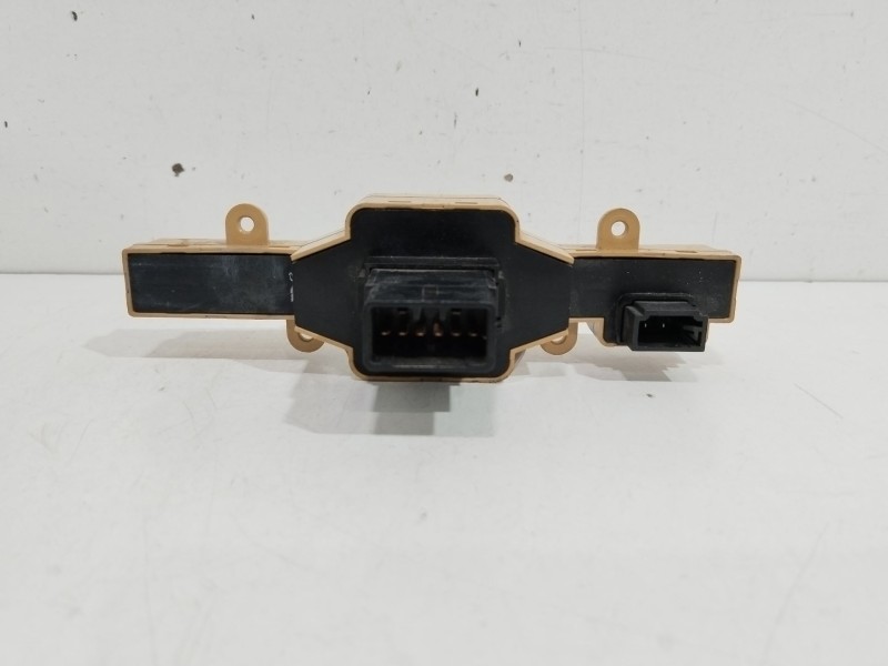 Recambio de warning para kia carens (un) active referencia OEM IAM 937901D000   Recambio de warning para kia carens (un) active referencia OEM IAM 937901D000