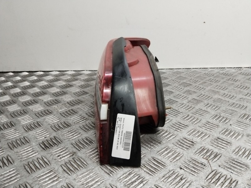 Recambio de piloto trasero izquierdo para peugeot 406 berlina (s1/s2) svdt referencia OEM IAM 9630364877  