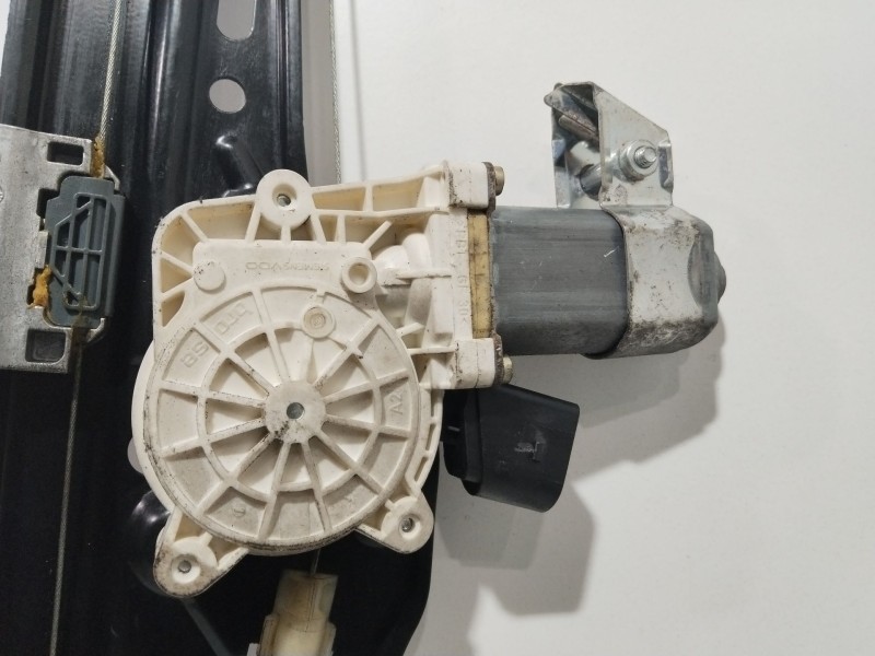 Recambio de elevalunas trasero izquierdo para bmw serie 5 berlina (e60) 535d referencia OEM IAM 7034387  