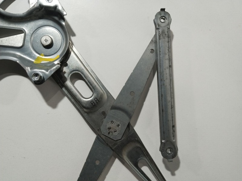 Recambio de elevalunas trasero izquierdo para toyota prius (nhw30) plug-in hybrid advance referencia OEM IAM 8572047130  