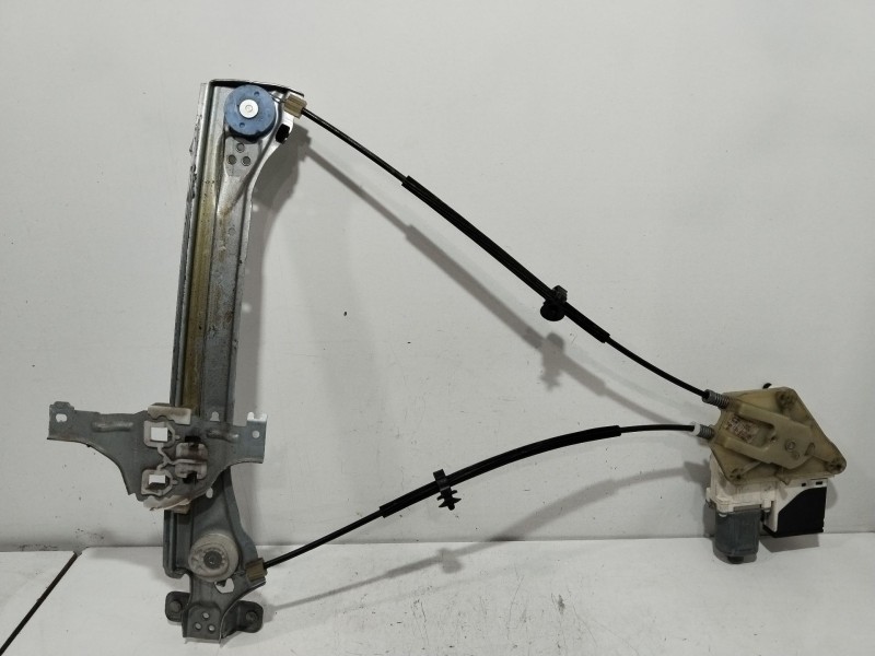 Recambio de elevalunas trasero izquierdo para renault megane iii sport tourer dynamique referencia OEM IAM 827310002R  