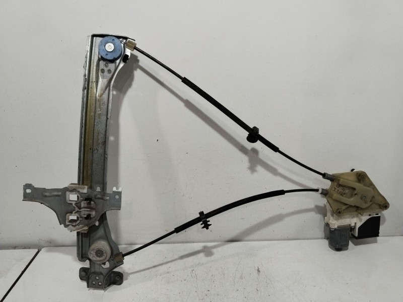 Recambio de elevalunas trasero izquierdo para renault megane iii sport tourer dynamique referencia OEM IAM 827310002R  