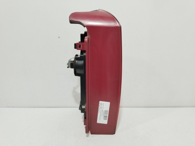 Recambio de piloto trasero derecho para ford focus berlina (cak) ambiente referencia OEM IAM 1M5113404CB  