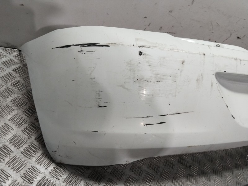 Recambio de paragolpes trasero para renault clio ii fase ii (b/cb0) campus referencia OEM IAM 7701209539  BLANCO