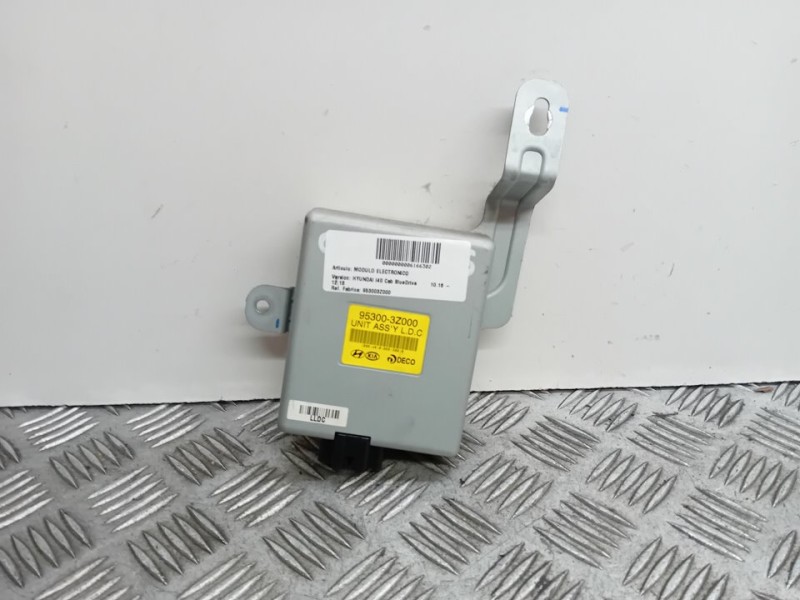 Recambio de modulo electronico para hyundai i40 cab bluedrive referencia OEM IAM 953003Z000  