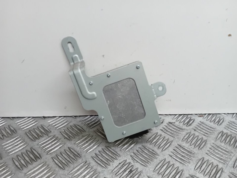 Recambio de modulo electronico para hyundai i40 cab bluedrive referencia OEM IAM 953003Z000  