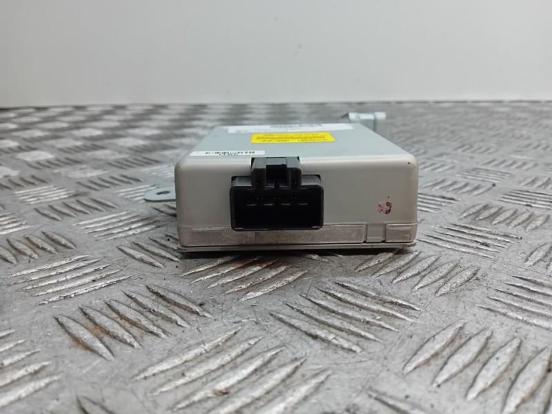 Recambio de modulo electronico para hyundai i40 cab bluedrive referencia OEM IAM 953003Z000  