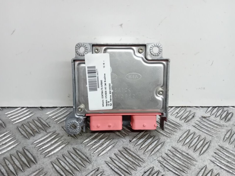 Recambio de centralita airbag para hyundai i40 cab bluedrive referencia OEM IAM 959103Z300  