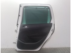 Recambio de puerta trasera derecha para peugeot 308 sw active referencia OEM IAM 9805267480 BLANCO  2
