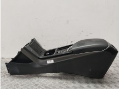 Recambio de consola central para hyundai i40 cab bluedrive referencia OEM IAM 846103Z000VGR