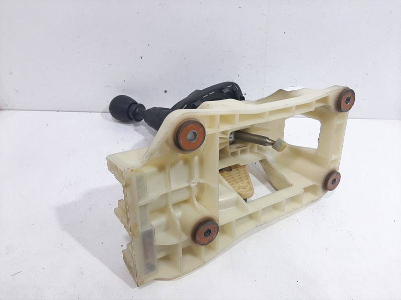 Recambio de palanca cambio para hyundai ix35 classic 2wd referencia OEM IAM   