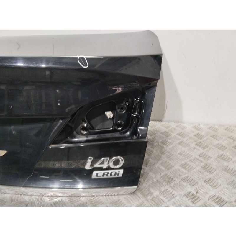 Recambio de tapa maletero para hyundai i40 cab bluedrive referencia OEM IAM 692003Z310  COLOR:NEGRO