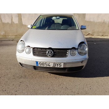 VOLKSWAGEN POLO (9N1)