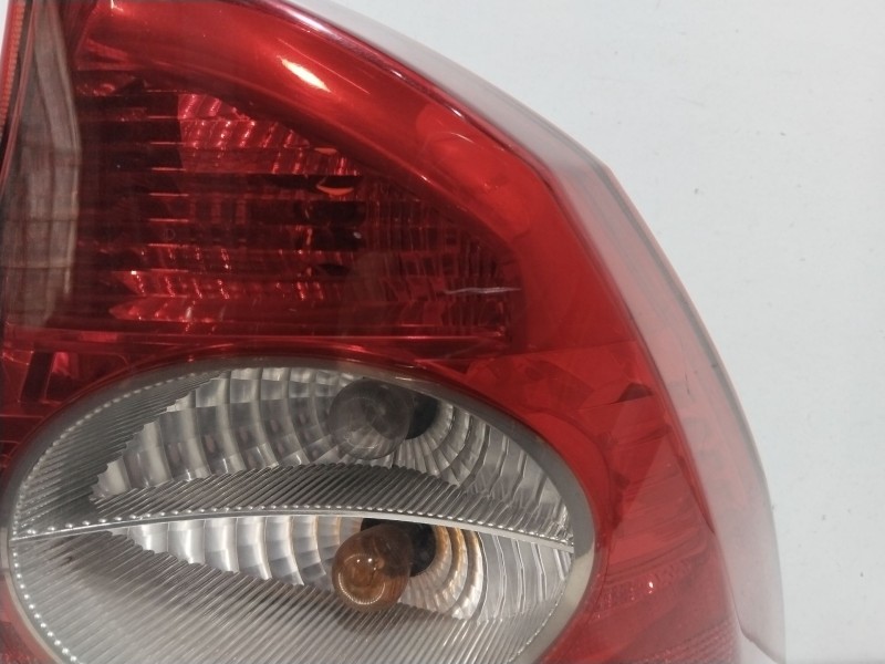 Recambio de piloto trasero derecho para ford focus berlina (cap) business referencia OEM IAM 5M5113404B  