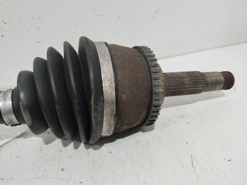 Recambio de transmision delantera izquierda para nissan primera berlina (p12) acenta referencia OEM IAM 39101AV621  