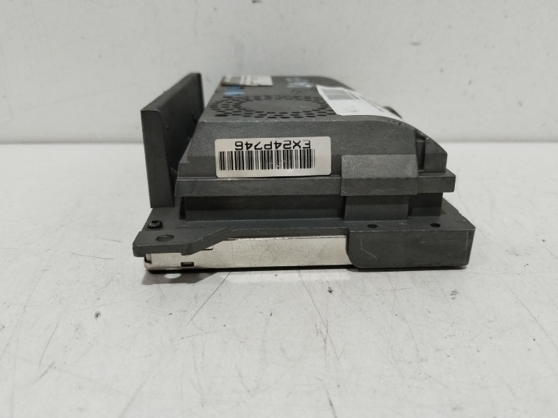 Recambio de pantalla multifuncion para peugeot 307 cc (s2) sport referencia OEM IAM 9661552780  