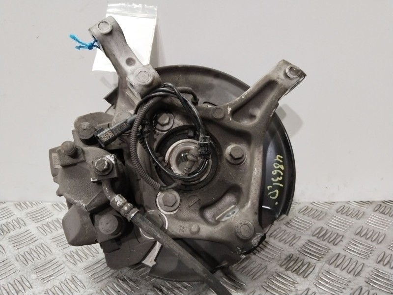 Recambio de mangueta delantera derecha para opel astra b-k astra+ referencia OEM IAM 39030300  