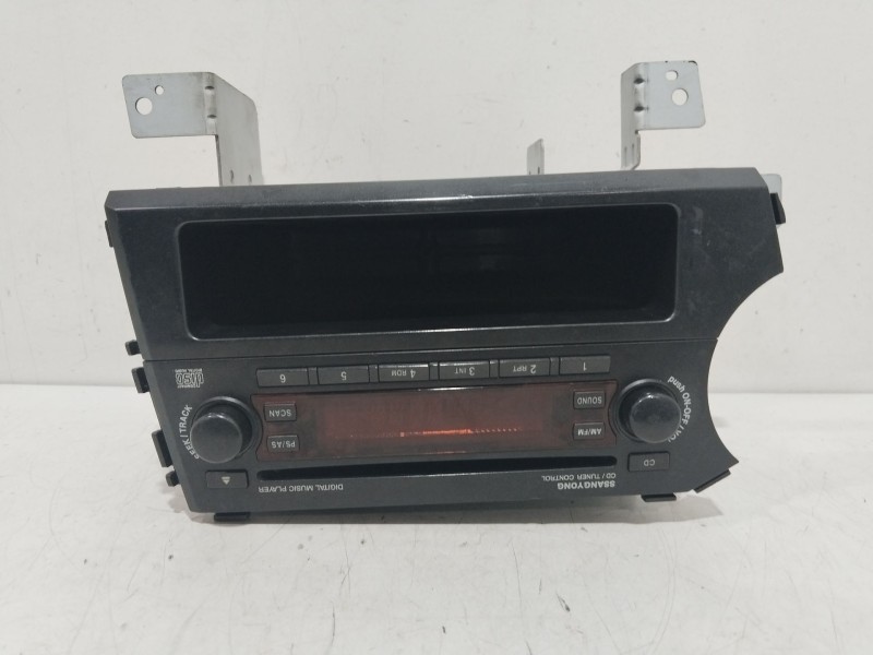 Recambio de sistema audio / radio cd para ssangyong actyon 200 xdi referencia OEM IAM 9CA04077  